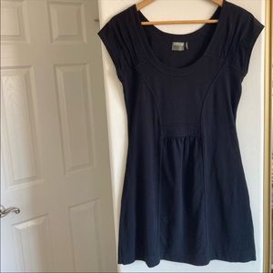 Athleta knit dress size SP black
